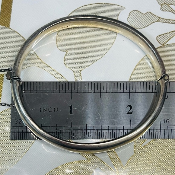 Antique Hallmarked Sterling Silver Bandle Bracelet London Assay Office 1851 - Picture 3 of 9